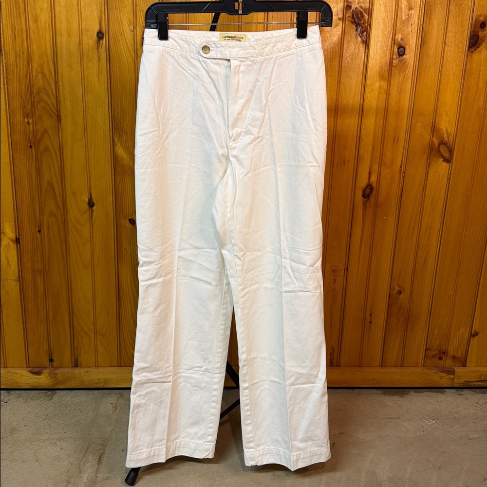 The Limited Chino. White. Straight leg.